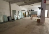 Local comercial en alquiler con 170m² en Sant Boi de Llobregat, en la zona de Barri Centre foto
