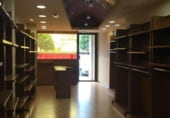 Local comercial en alquiler con 100m² en Martos foto