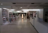 397m² commercial premises for sale in A Coruña photo