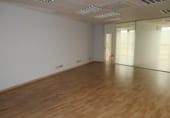 
Oficina
en alquiler
con 83m² en A Coruña, en la zona de Someso, Calle Enrique Mariñas Romero, 36 foto