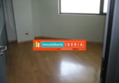 260m² locaux commerciaux pour location à Logroño photo