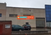 Nau
en venda
amb 537m² a Logronyo, a la zona de Varea foto