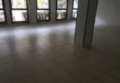 130m² bureau pour location à Logroño photo
