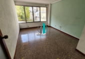 145m² bureau pour location à Logroño photo