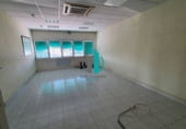 Nave Industrial en alquiler con 500m² en Logroño foto