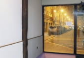 68m² commercial premises for sale in Vitoria-Gasteiz, in the area of The Anglo photo