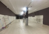 Local comercial en alquiler con 490m² en Vitoria, en la zona de Ensanche foto