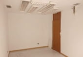 Local comercial en alquiler con 57m² en Vitoria, en la zona de Ensanche foto
