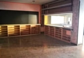 Local comercial en alquiler con 318m² en Vitoria, en la zona de Aranbizkarra foto