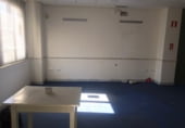 Local comercial en venta con 492m² en Linares foto