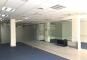 Local comercial en venta con 492m² en Linares foto