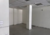 Local comercial en venta con 492m² en Linares foto