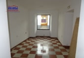 Local comercial en alquiler con 45m² en Jerez de los Caballeros foto