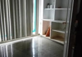 90m² commercial premises for sale in Badajoz photo