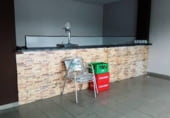90m² commercial premises for sale in Badajoz photo