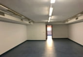 120m² commercial premises for rent in Badajoz photo