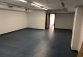 120m² commercial premises for rent in Badajoz photo
