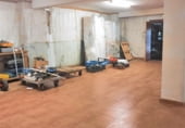 150m² commercial premises for sale in Badajoz photo