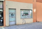 Local comercial en venta con 51m² en Badajoz foto