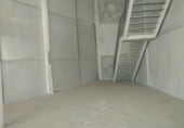 145m² warehouse for sale in Seville, in the area of La Bachillera photo