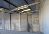 145m² warehouse for sale in Seville, in the area of La Bachillera photo
