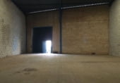 Nave en alquiler con 260m² en La Rinconada foto