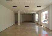 Local comercial en alquiler con 350m² en Huelva foto