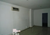 Oficina
en lloguer
amb 200m² a Huelva foto