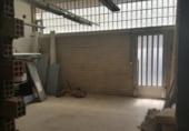 70m² commercial premises for sale in Pamplona, in the area of San Jorge photo