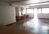 Oficina en alquiler con 145m² en Pamplona, en la zona de Azpilagaña foto