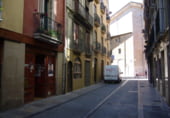 Local comercial en venta con 90m² en Pamplona, en la zona de Casco Antiguo foto