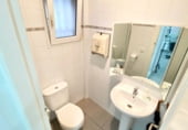 31m² hair salon for rent in Bétera photo
