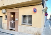 31m² hair salon for rent in Bétera photo