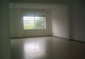Local comercial en alquiler con 150m² en Ferrol foto
