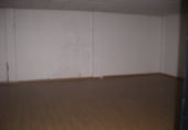 Local comercial en alquiler con 200m² en Ferrol foto