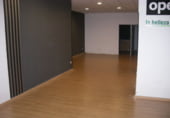 Local comercial en alquiler con 200m² en Ferrol foto
