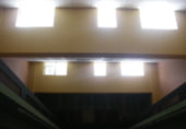 Local comercial en alquiler con 200m² en Ferrol foto