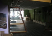 Local comercial en alquiler con 200m² en Ferrol foto