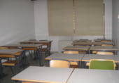 Local comercial en alquiler con 300m² en Ferrol foto