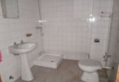 Local comercial en alquiler con 90m² en Ferrol foto