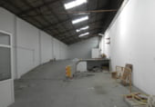 350m² warehouse for rent in Ferrol photo