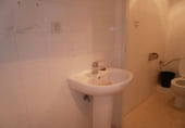 Local comercial
en lloguer
amb 500m² a Ferrol foto