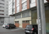 Local comercial en venta con 1000m² en Ferrol, en la zona de Recimil foto