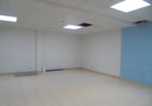 Local comercial en venta con 140m² en Ares foto
