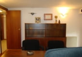 125m² offices for sale in Miranda de Ebro photo