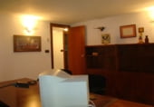 125m² offices for sale in Miranda de Ebro photo