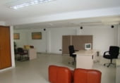 125m² offices for sale in Miranda de Ebro photo