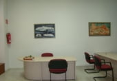 125m² offices for sale in Miranda de Ebro photo