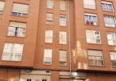 160m² commercial premises for sale in Miranda de Ebro photo