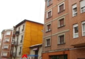110m² commercial premises for rent in Miranda de Ebro photo